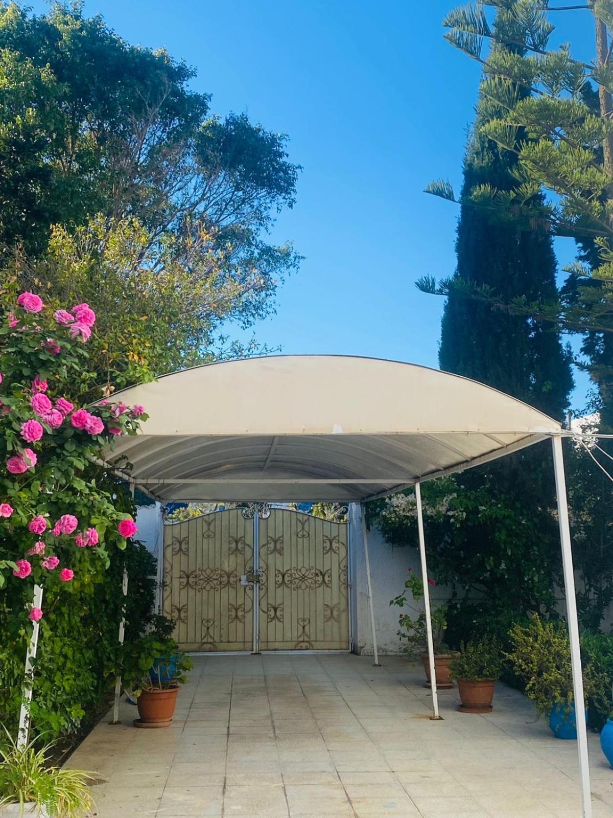 Apartamento La Maison Bleue Dar Salah Bey Exterior foto
